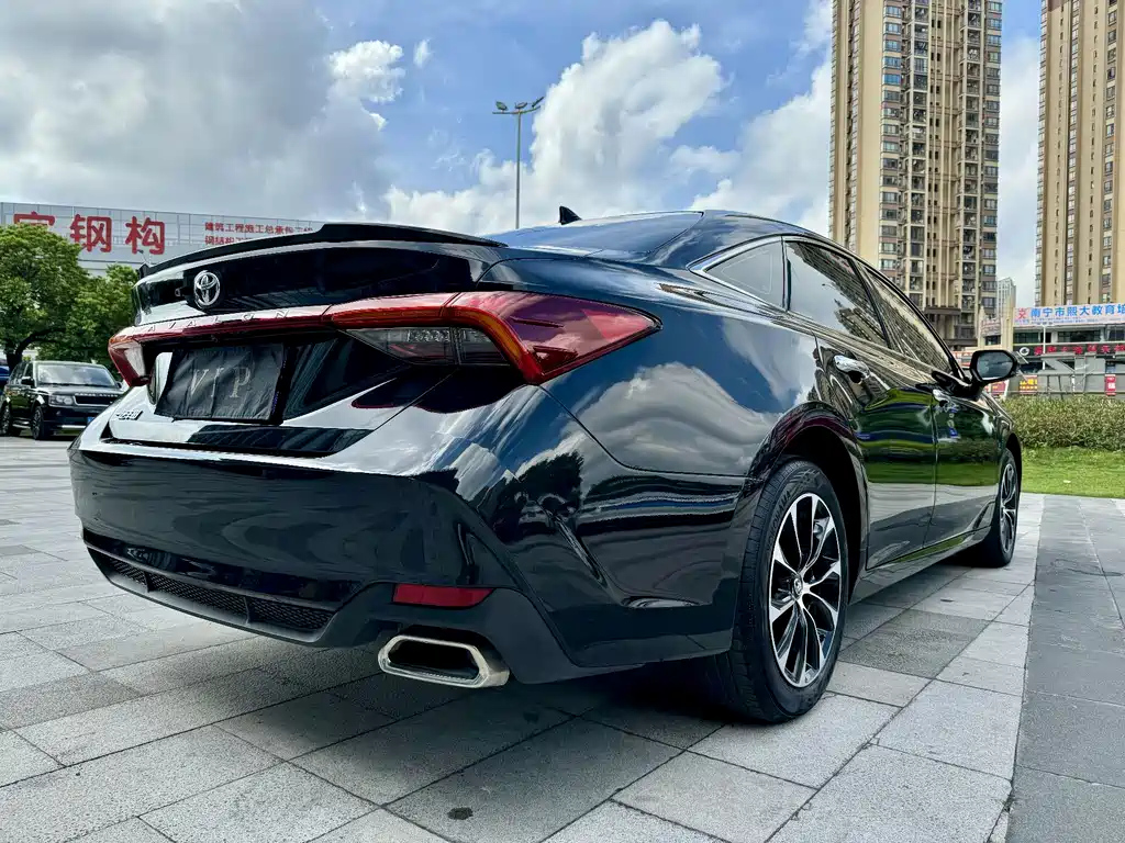 TOYOTA AVALON 2023