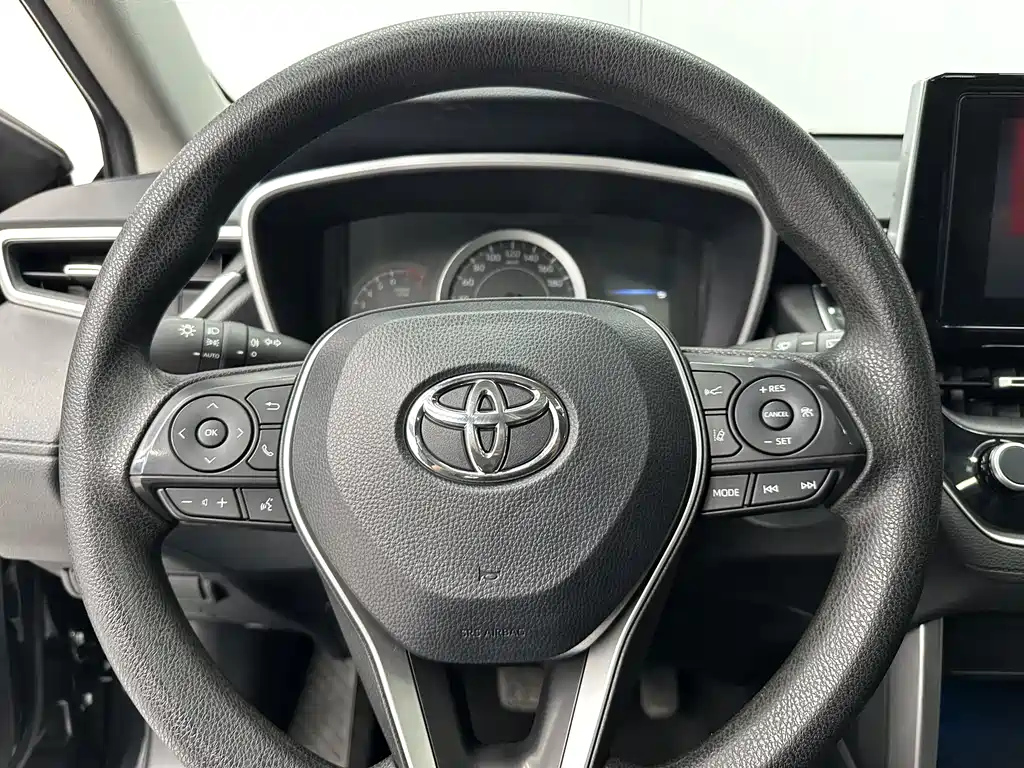 TOYOTA FRONTLANDER 2022