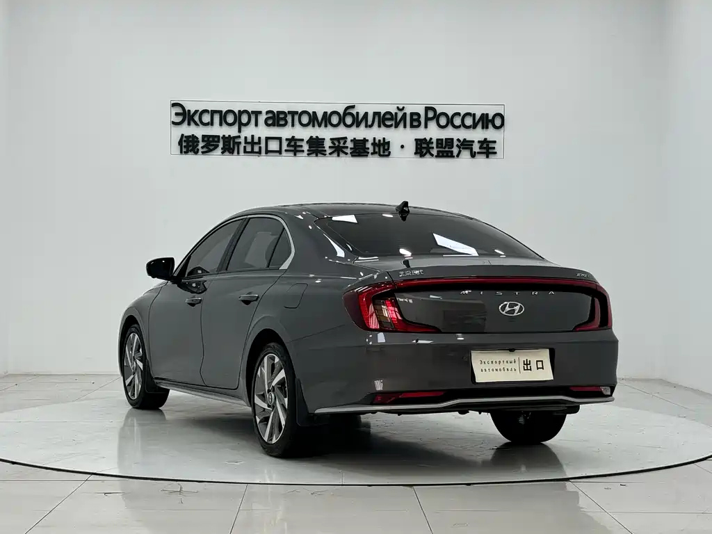 HYUNDAI MISTRA 2021