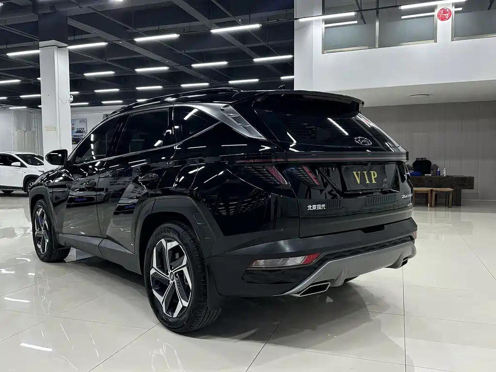 HYUNDAI TUCSON 2023