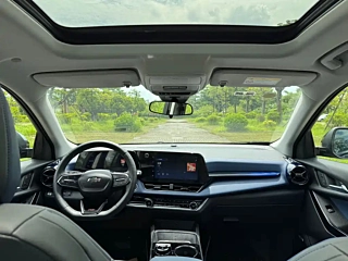 CHEVROLET EXPLORER PLUS  2024 YEAR 102KM RS  EDITION 2024