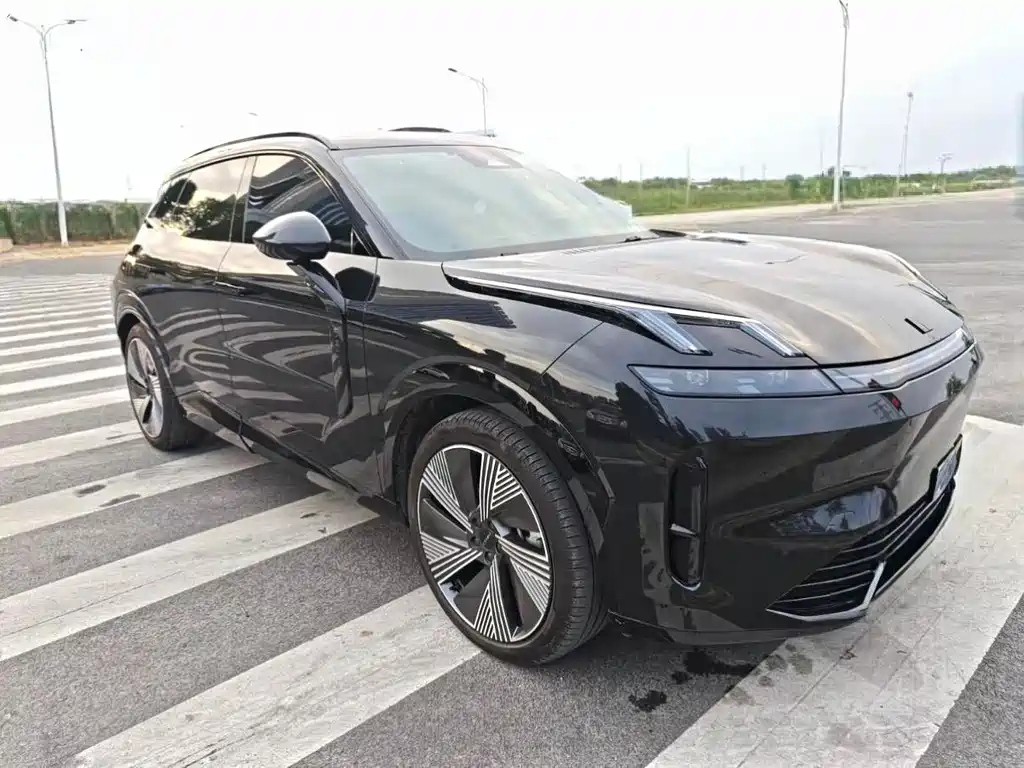 LYNK&CO 08 NEW ENERGY 2024