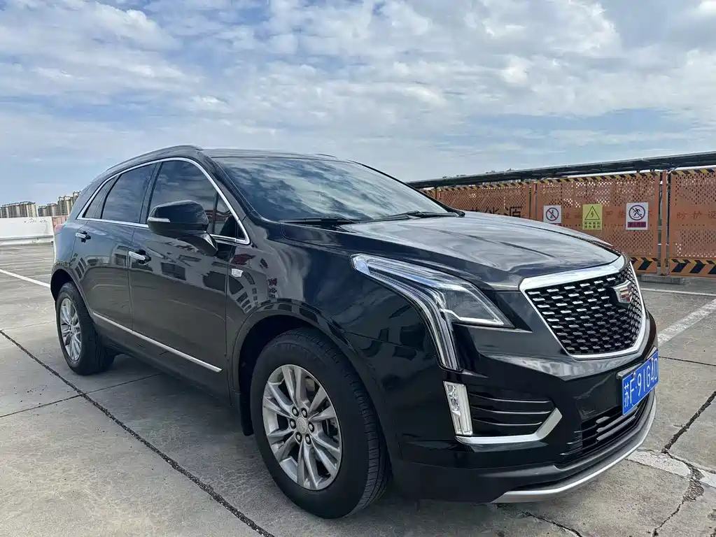 CADILLAC XT5 2021