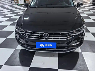 VOLKSWAGEN MAGOTAN 2021