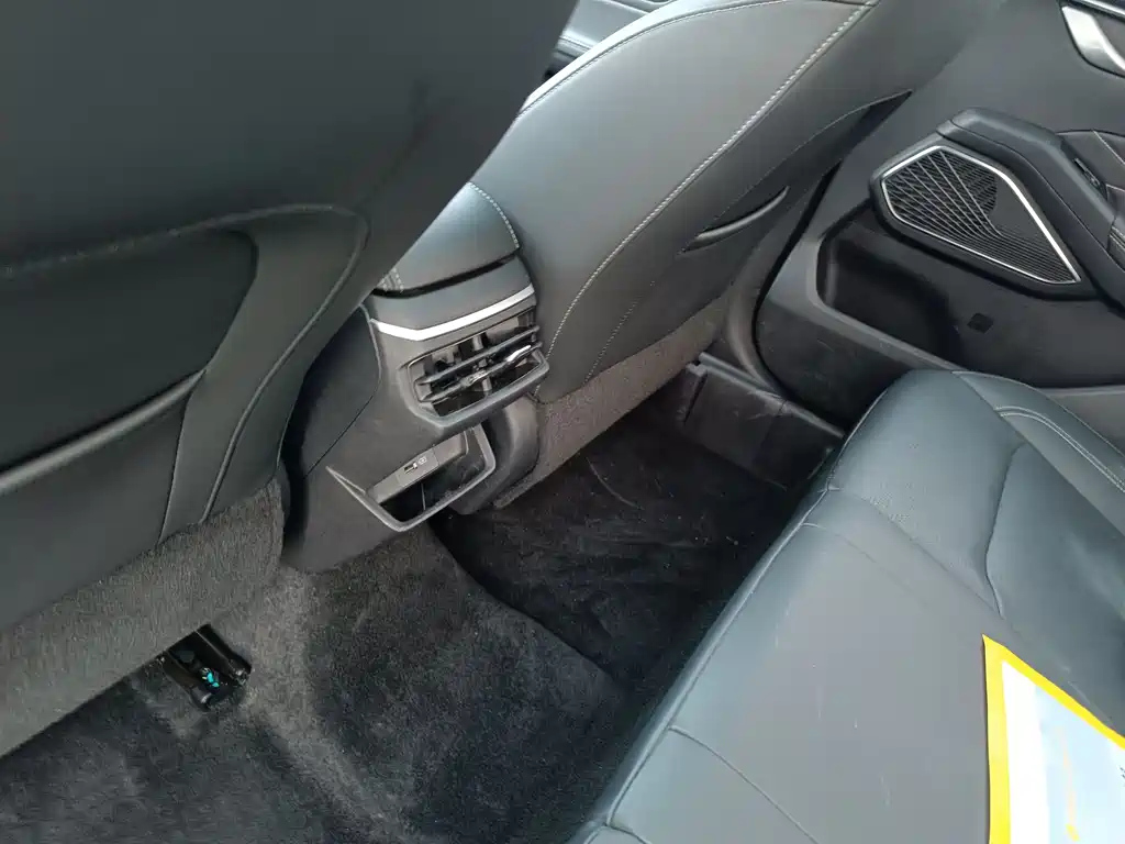 GEELY AUTO EMGRAND 2022