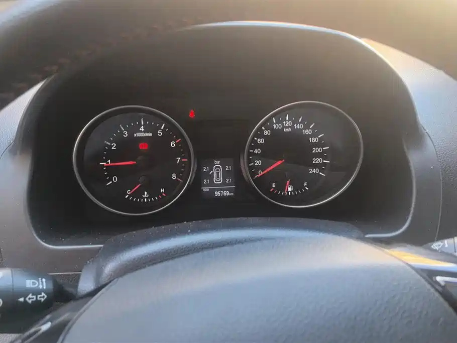 HAVAL H6 2015