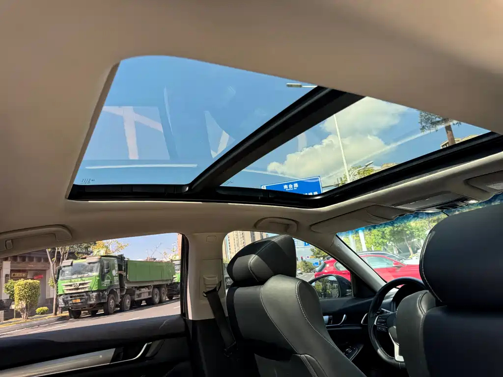 HONDA INSPIRE 2020