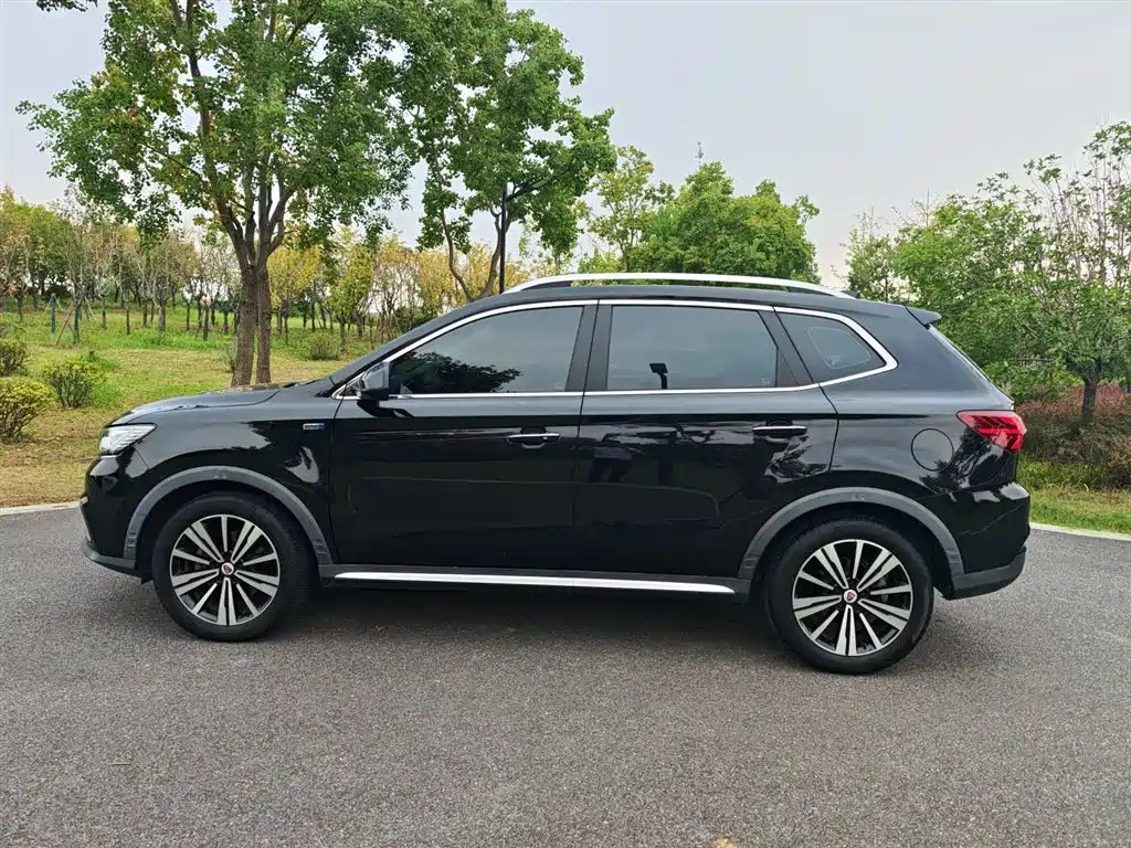 ROEWE RX5 2020