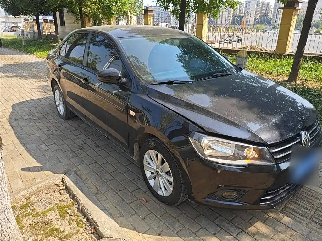 VOLKSWAGEN JETTA 2014