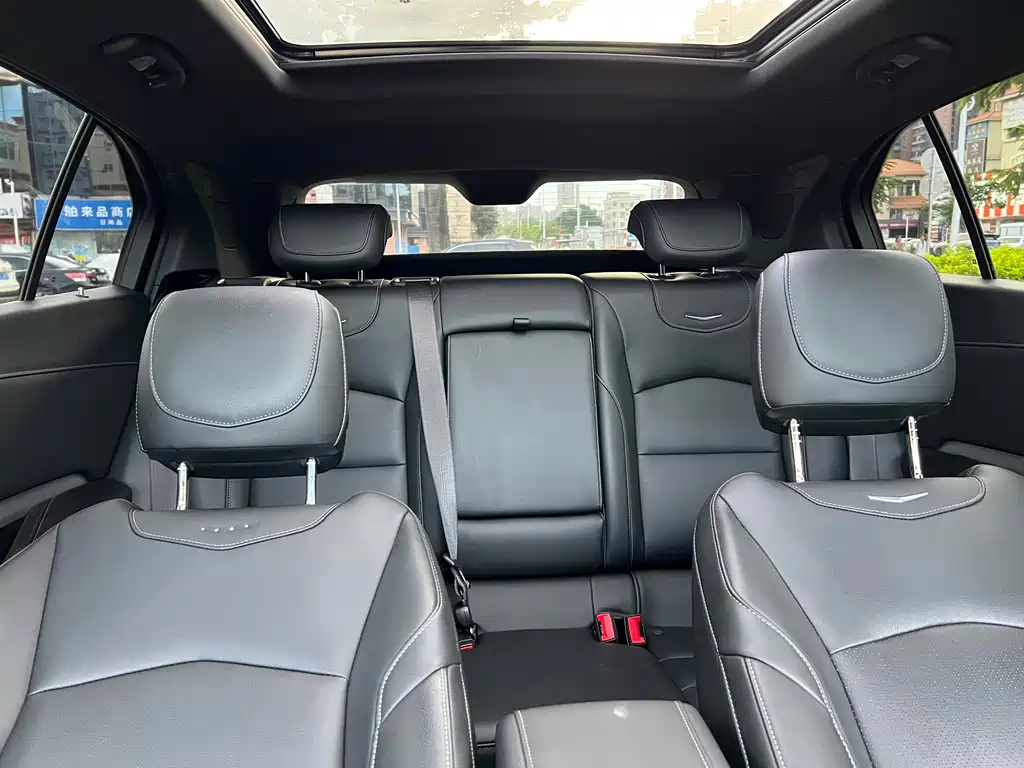 CADILLAC XT4 2020