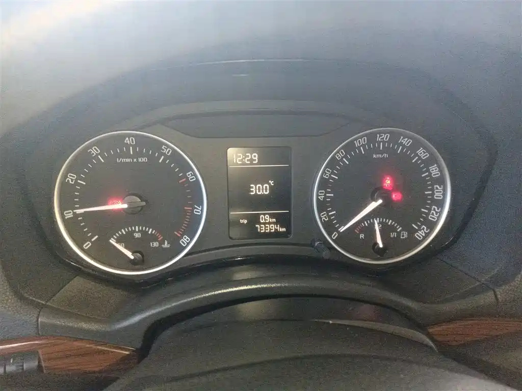 SKODA OCTAVIA 2014