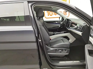 VOLKSWAGEN TOURAN 2022 YEAR 530 V6 4WD DELUXE EDITION 2022