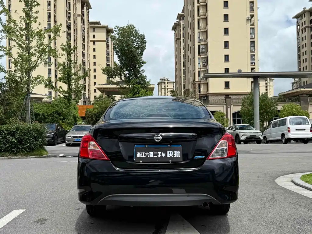 NISSAN SUNNY 2014
