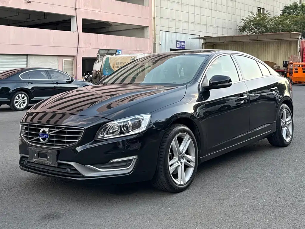 VOLVO S60 2014