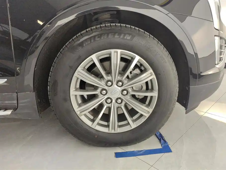CADILLAC XT5 2019