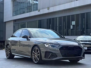 AUDI S4