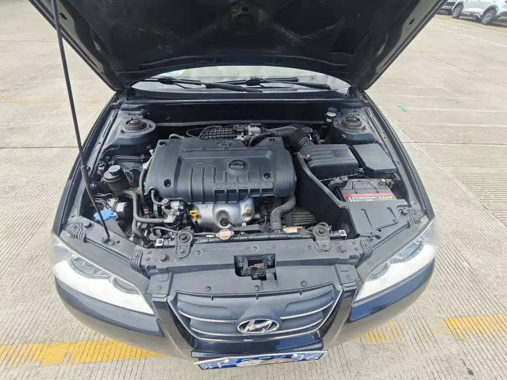 HYUNDAI ELANTRA 2009