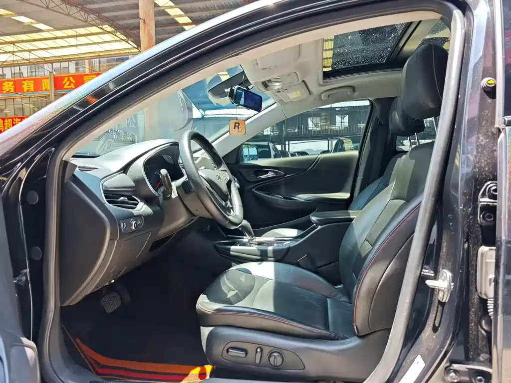 CHEVROLET MALIBU XL 2020