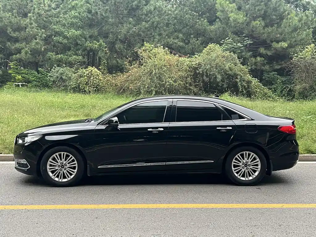 FORD TAURUS 2017