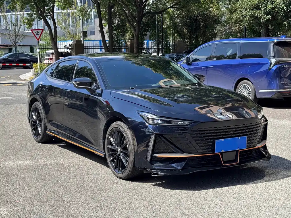 CHANGAN UNI-V 2023
