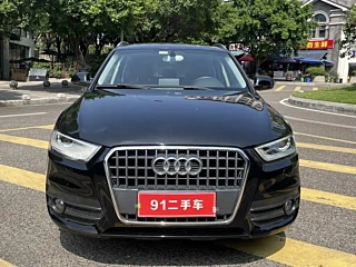 AUDI Q3 2013