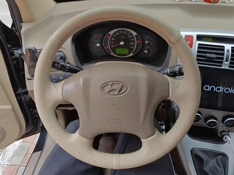 HYUNDAI TUCSON 2013