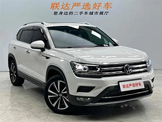 VOLKSWAGEN THARU  2022 YEAR 330TSI 4WD DELUXE EDITION 2022