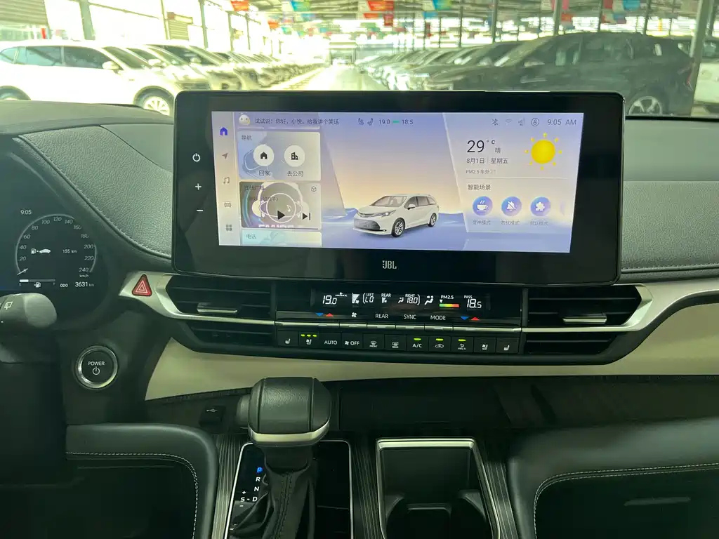 TOYOTA SIENNA SIENNA 2024