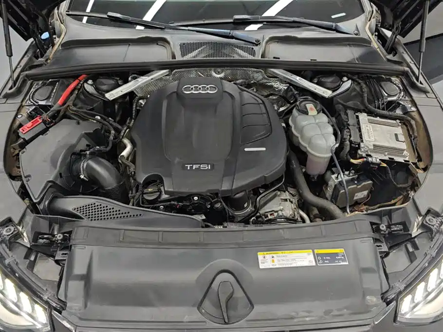AUDI A4L 2020