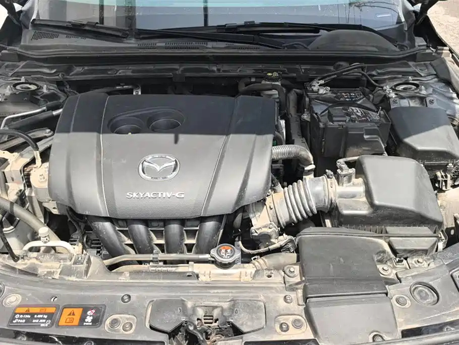 MAZDA 3 AXELA 2023