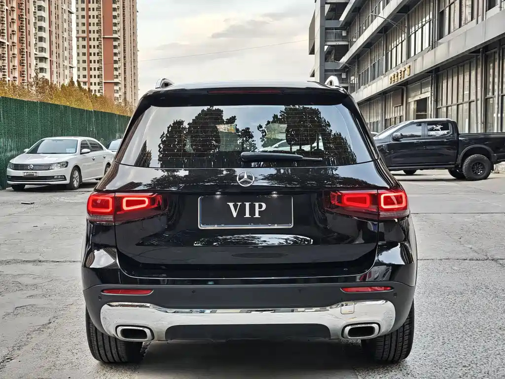 MERCEDES BENZ GLB 2022