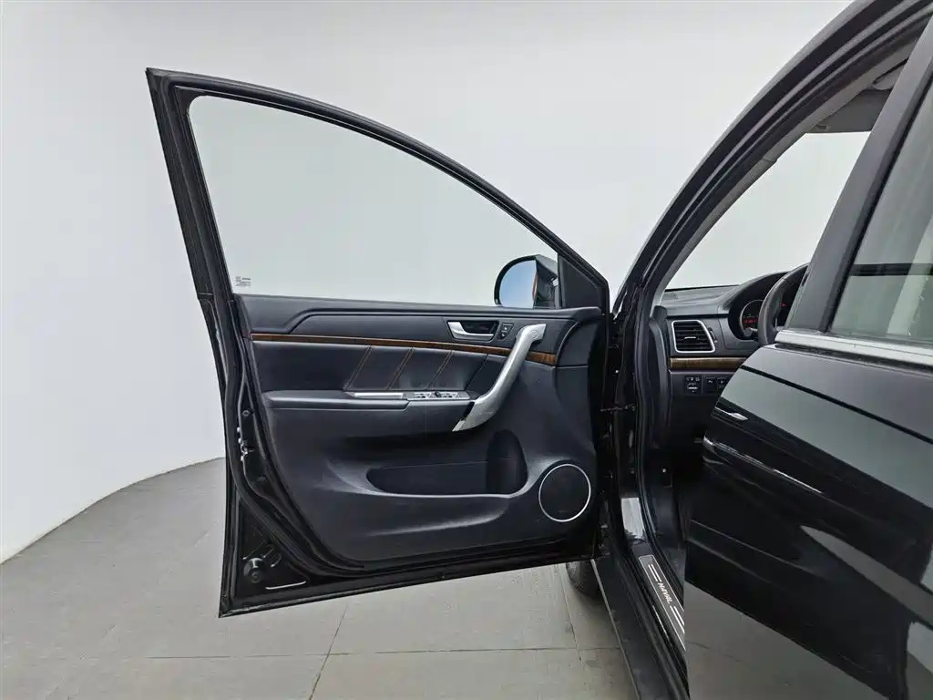 HAVAL H6 2015