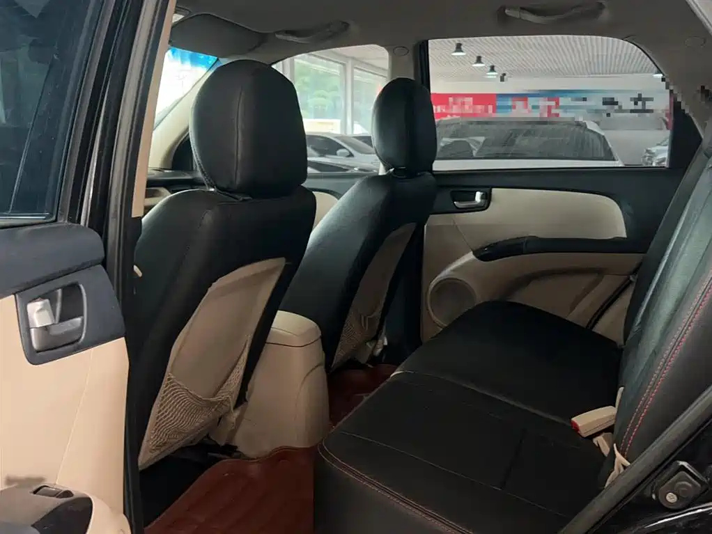KIA SPORTAGE 2013