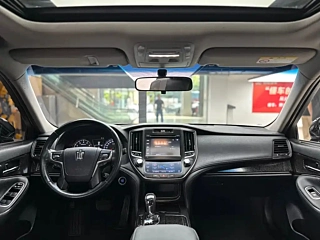 TOYOTA CROWN  2018 YEAR 2.0T FASHION EDITION 2018