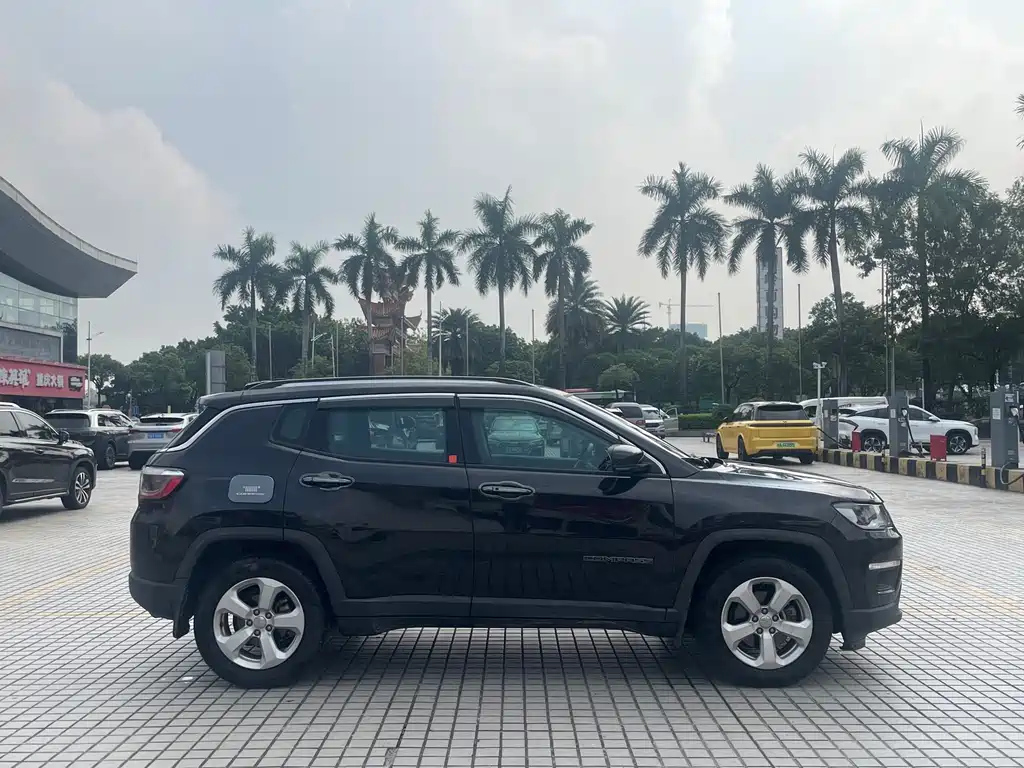 JEEP COMPASS 2017