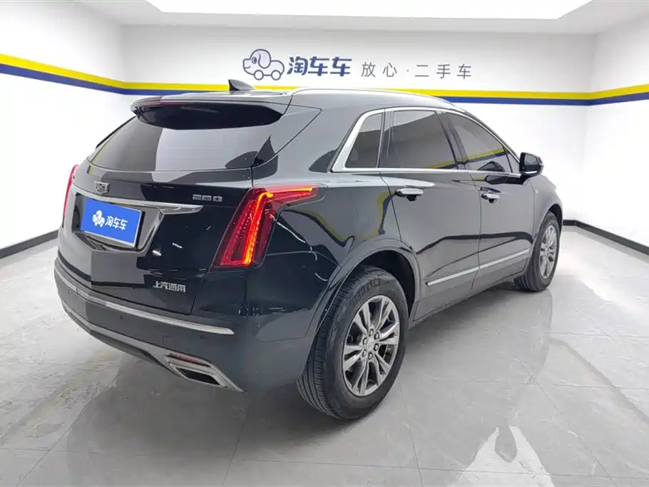 CADILLAC XT5 2020