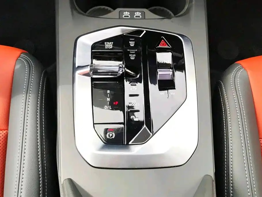 BMW 2-SERIES 2025