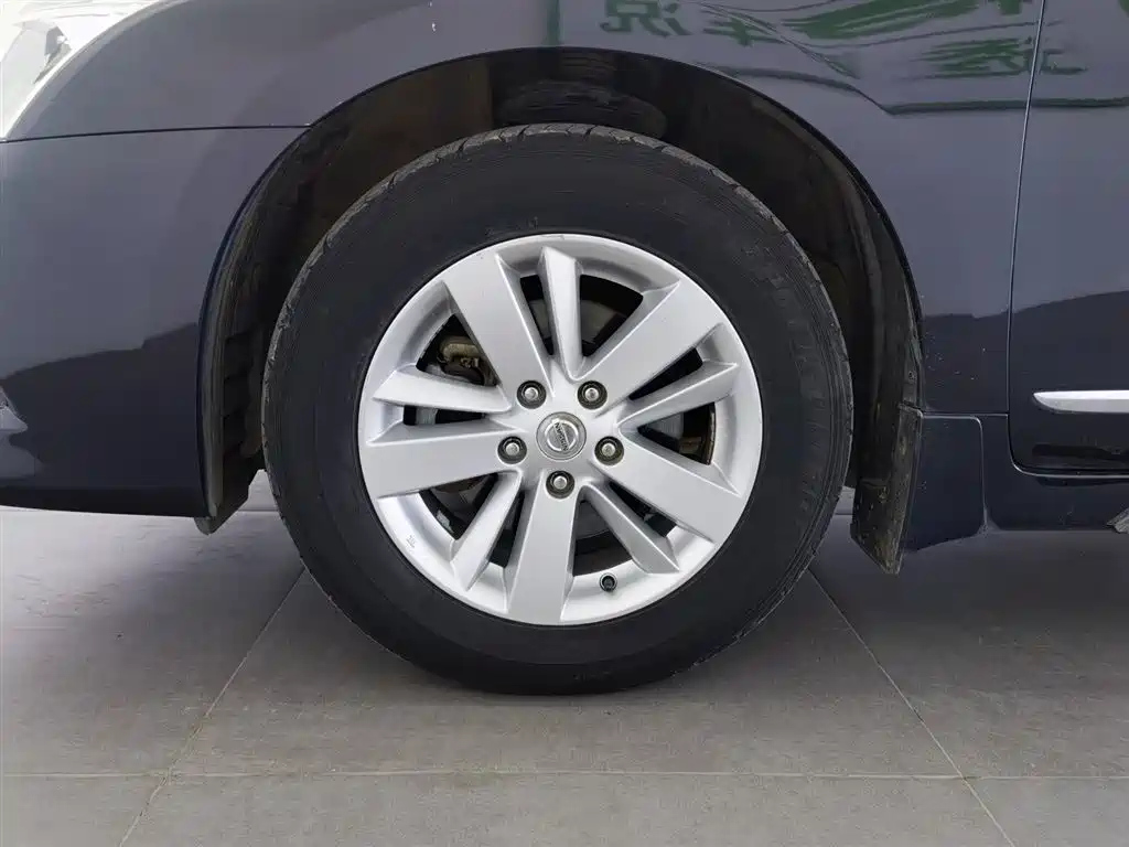 NISSAN TEANA 2011