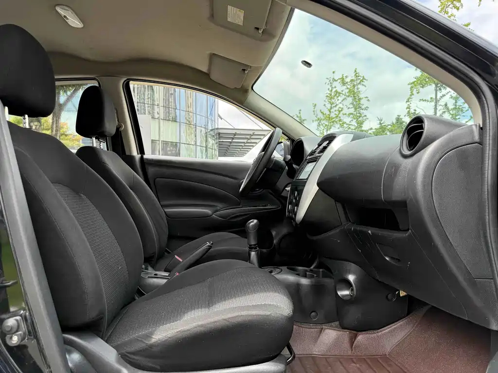 NISSAN SUNNY 2014