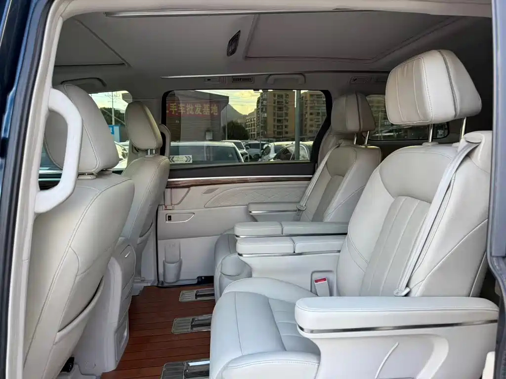 TRUMPCHI M8 2018