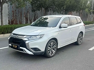 Заказать MITSUBISHI OUTLANDER