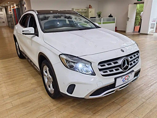 MERCEDES BENZ GLA