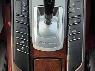 PORSCHE PANAMERA  2010 YEAR PANAMERA 4 3.6L 2010