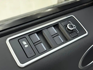 LAND ROVER DISCOVERY  2019 YEAR 2.0T SE 2019
