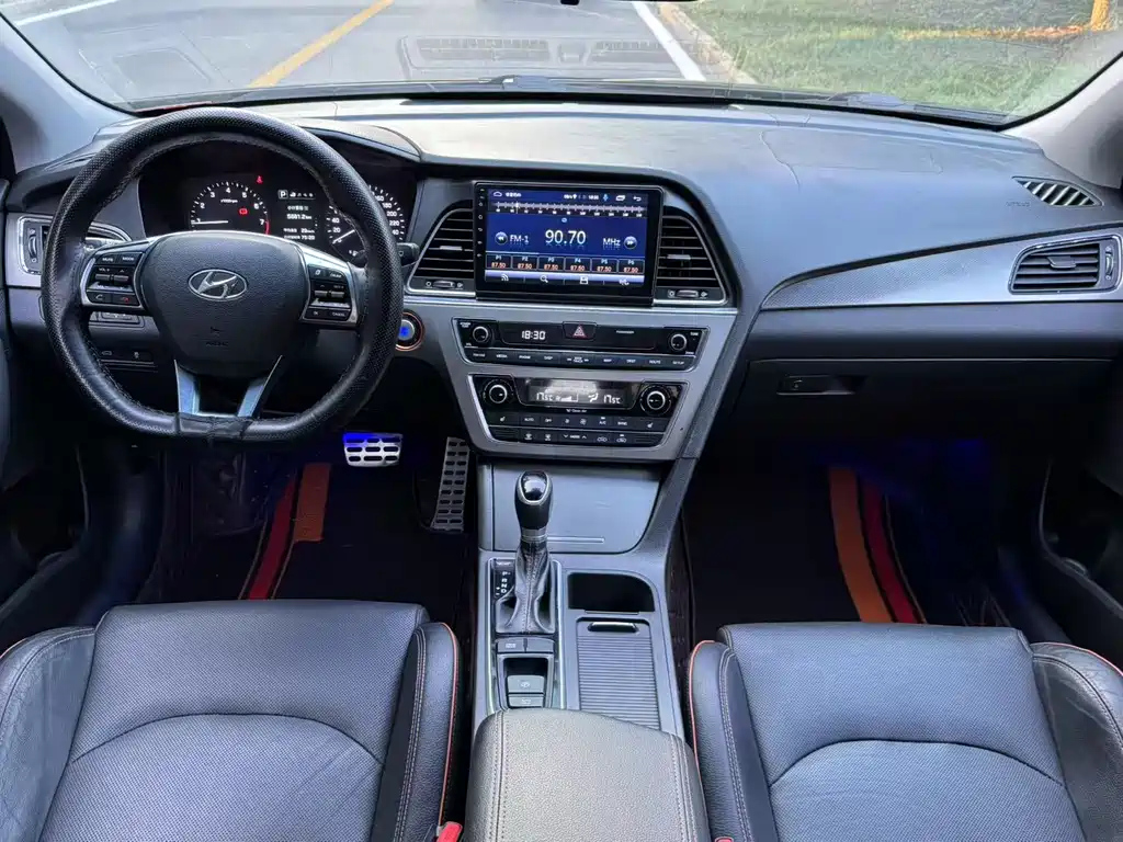 HYUNDAI SONATA 2015