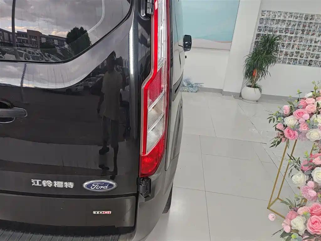 FORD TRANSIT 2019