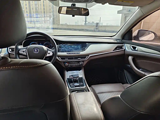 CHANGAN EADO NEW ENERGY  2019 YEAR EV460  EDITION 2019