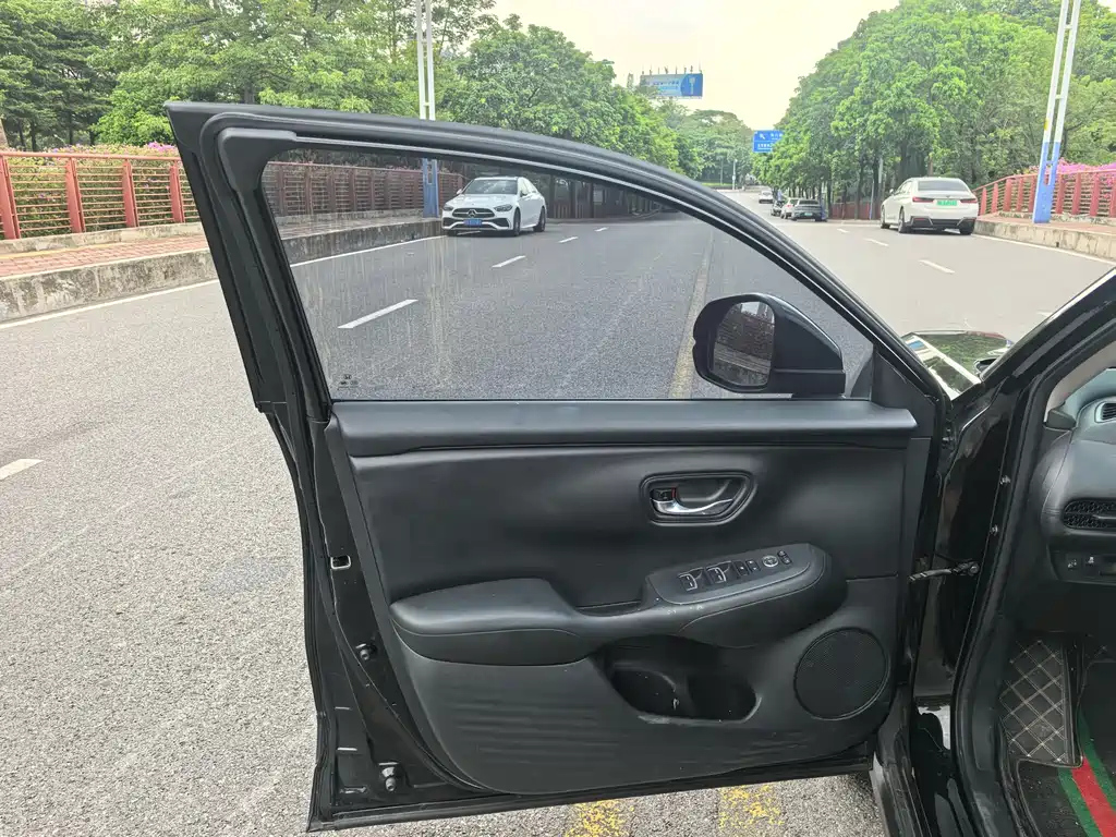 HONDA HR-V 2023