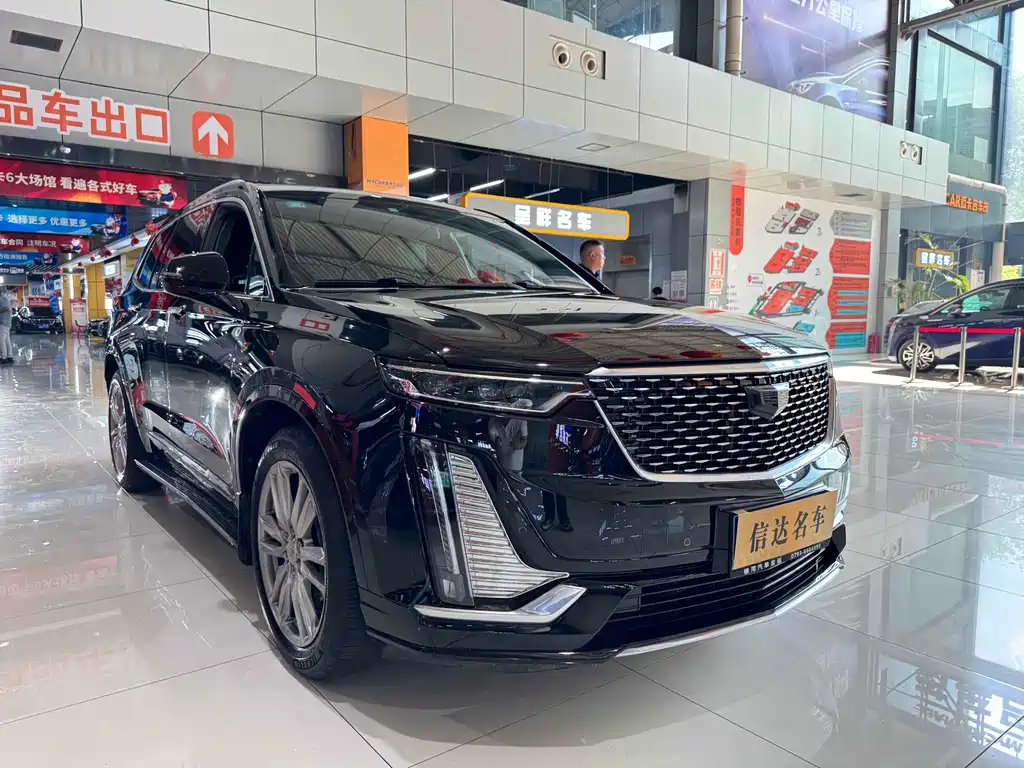 CADILLAC XT6 2022