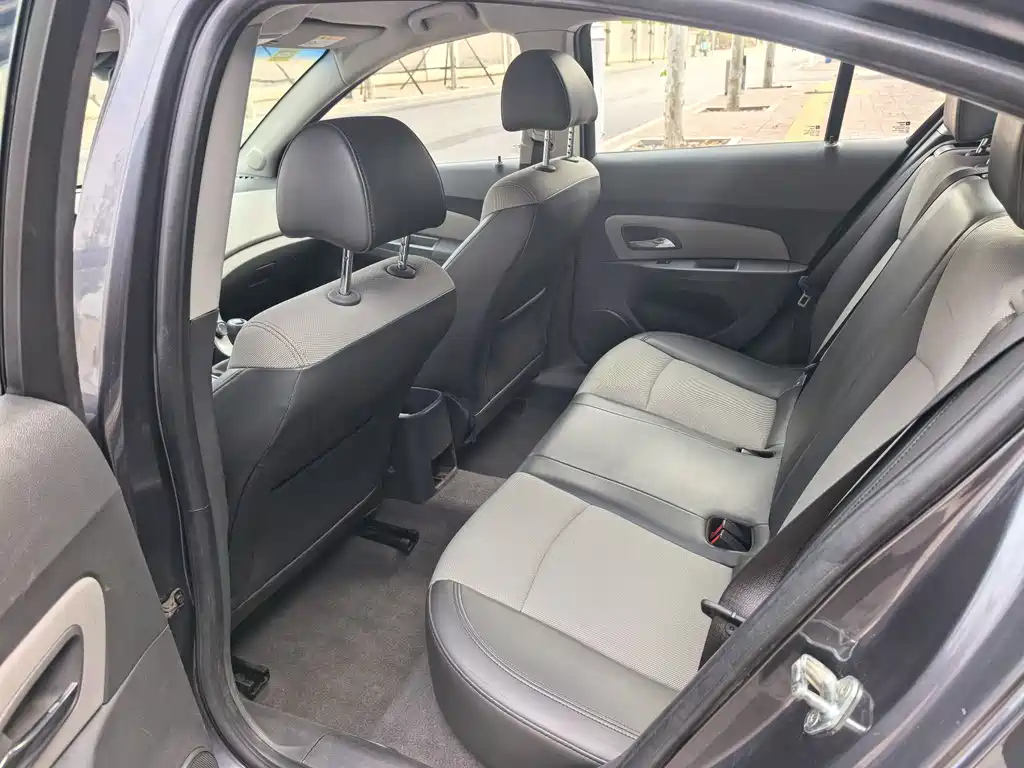 CHEVROLET CRUZE 2014